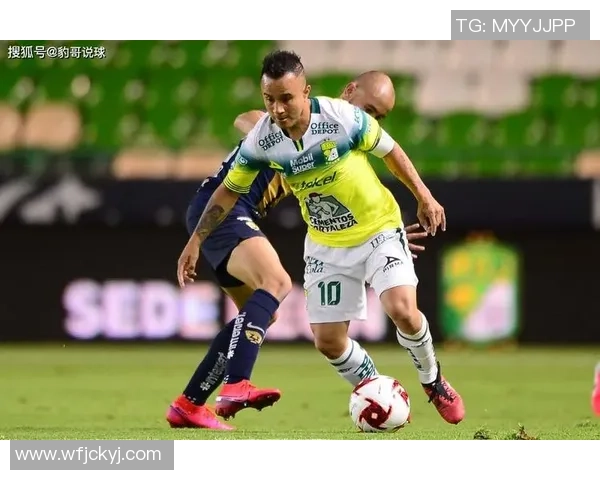 普马斯与普埃布拉激战正酣谁能在这场对决中笑到最后