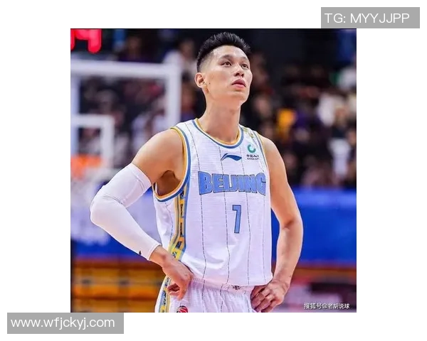 赫伯特琼斯的篮球之路与成就探索：从新秀到明星球员的成长历程